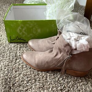 Sam Edelman Women's Taupe Ankle Booties